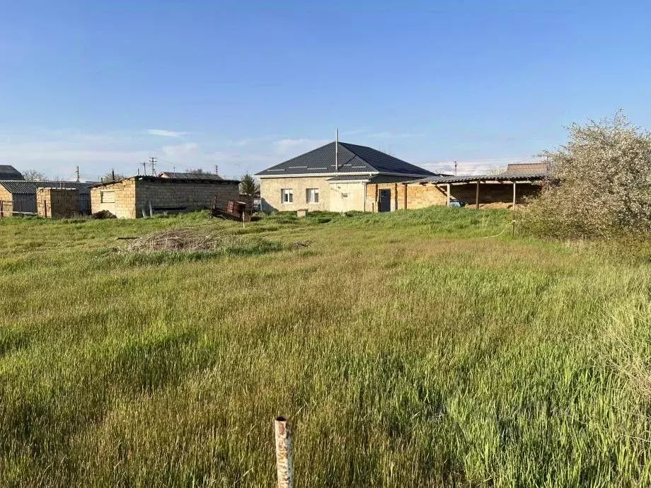 Участок в Крым, Симферопольский район, с. Урожайное  (8.0 сот.) - Фото 2