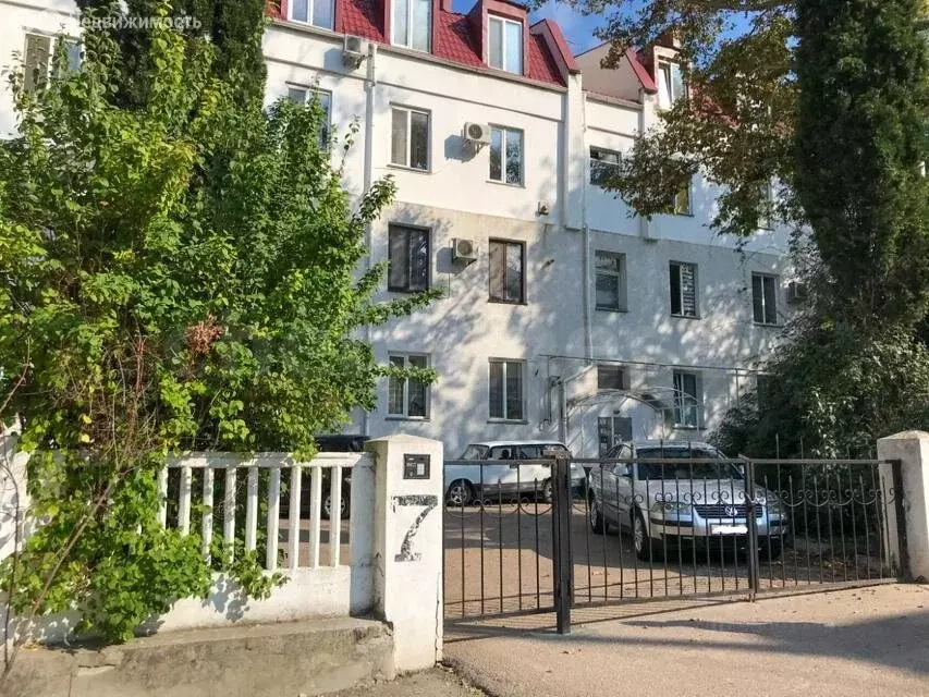 3-комнатная квартира: Севастополь, Ялтинская улица, 7А (74 м) - Фото 0