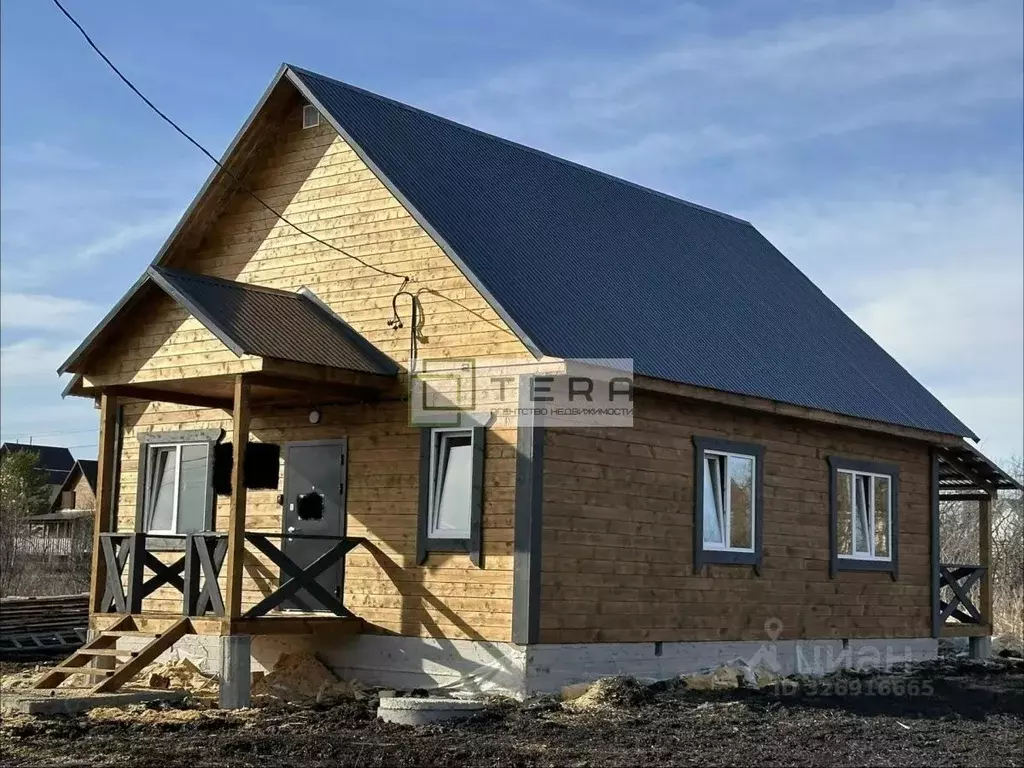 Дом в Башкортостан, Иглинский сельсовет, с. Иглино ул. Якутова, 49 ... - Фото 1