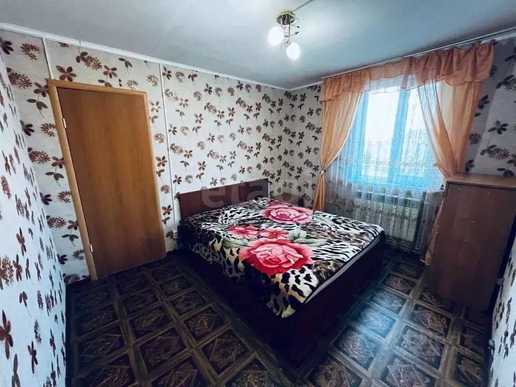 Дом в Псковская область, Остров ул. Суворова, 31 (54 м) - Фото 1