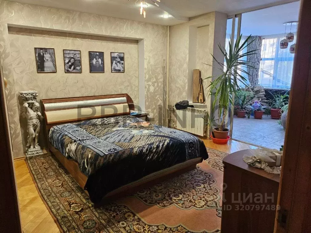3-к кв. Ставропольский край, Ставрополь ул. Ленина, 245 (157.0 м) - Фото 1