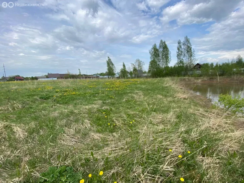 Участок в посёлок городского типа Редкино, улица Строителей, 25А ... - Фото 0