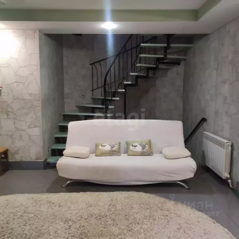 Дом в Астраханская область, Астрахань Васильковая ул., 14А (408 м) - Фото 1