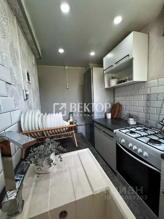 2-к кв. Ивановская область, Приволжск Фабричная ул., 4 (39.0 м) - Фото 0