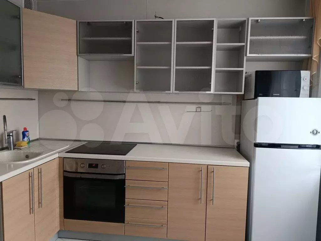 3-к. квартира, 63 м, 5/9 эт. - Фото 0
