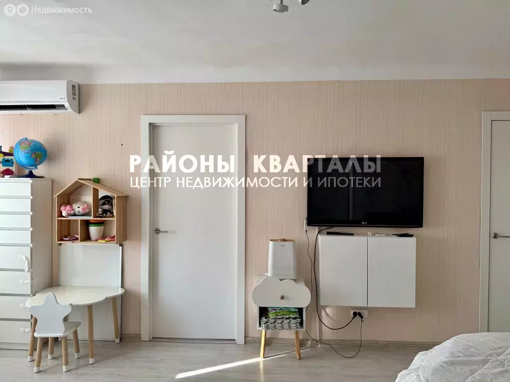 2-комнатная квартира: Челябинск, улица Воровского, 15 (43 м) - Фото 0