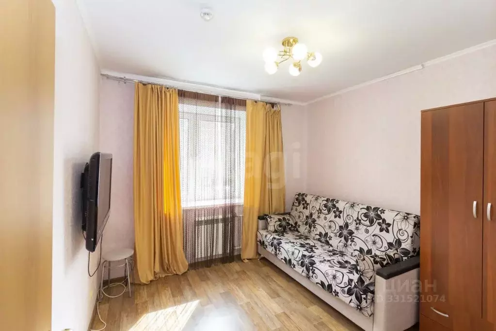 2-к кв. Тюменская область, Тюмень ул. Обдорская, 7 (50.8 м) - Фото 1