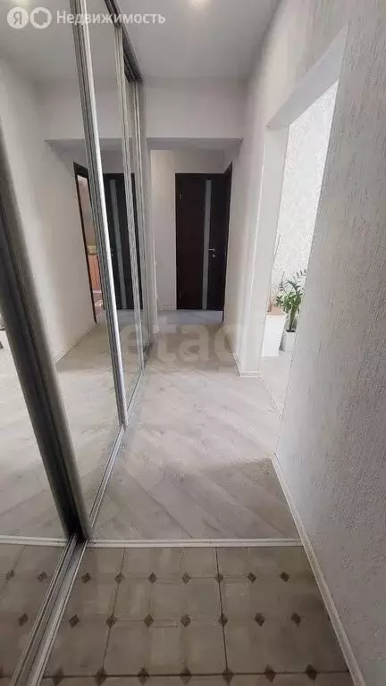 2-комнатная квартира: Энгельс, улица Колотилова, 76 (51.5 м) - Фото 1