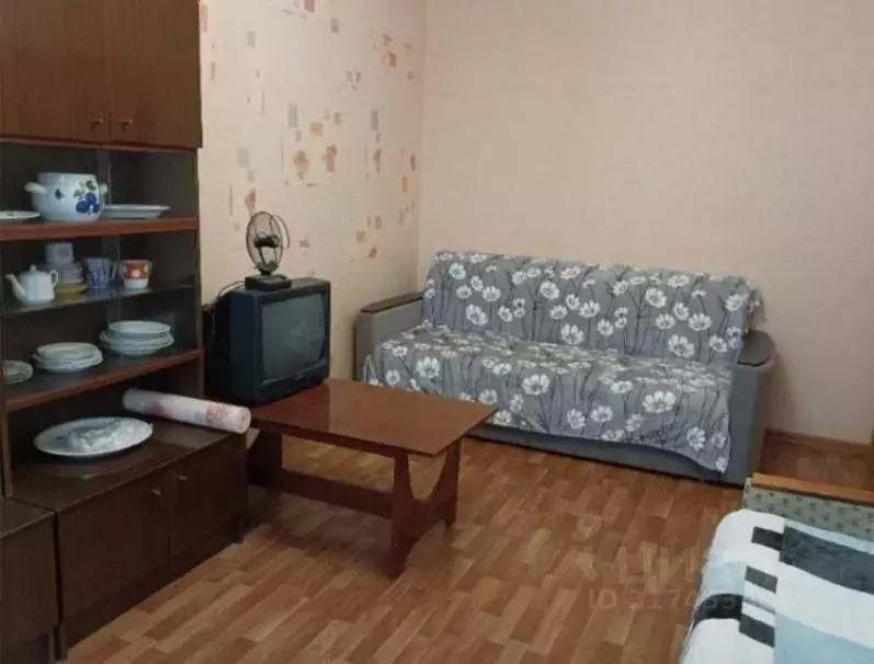 1-к кв. Курская область, Курск просп. Победы, 40 (38.0 м) - Фото 0