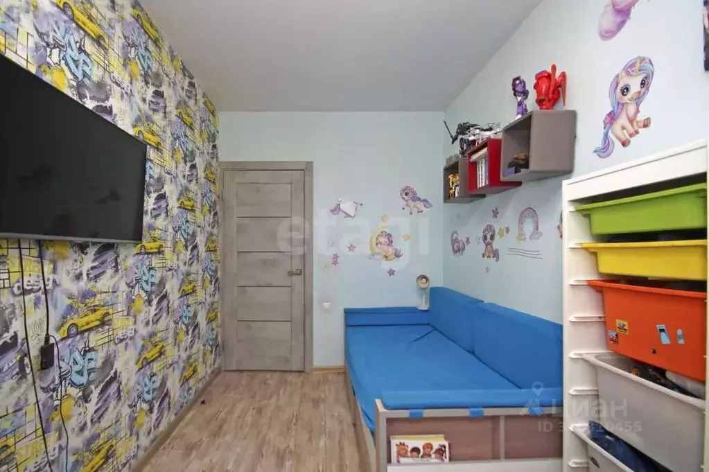 3-к кв. Омская область, Омск просп. Карла Маркса, 10А (55.0 м) - Фото 0