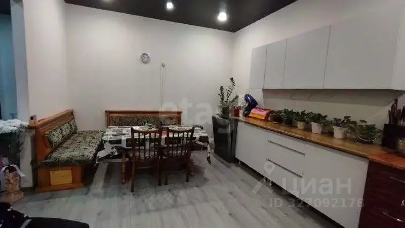 Дом в Крым, Симферополь Каменский жилмассив,  (80 м) - Фото 1