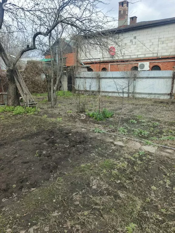 Дом в Саратов, Кировский район, 1-й Изобильный проезд (50 м) - Фото 1