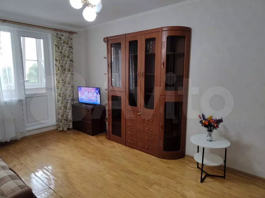 1-к. квартира, 40 м, 4/17 эт. - Фото 0