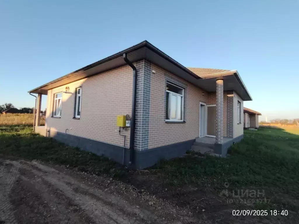 Дом в Белгородская область, Яковлевский муниципальный округ, с. ... - Фото 1