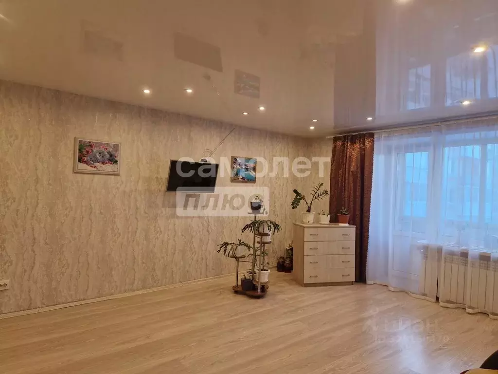 1-к кв. Свердловская область, Артемовский ул. Мира, 4 (42.2 м) - Фото 1