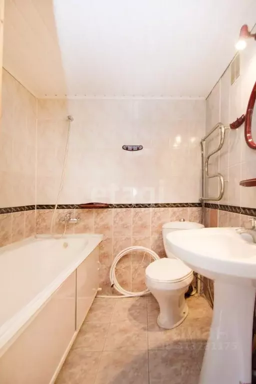 Дом в Калужская область, Калуга Берендяковская ул., 25А (247 м) - Фото 0