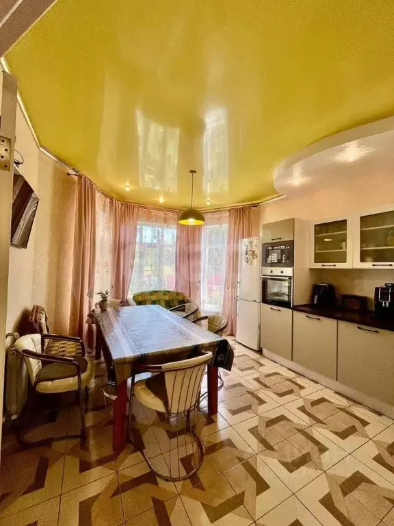 Дом в Воронежская область, Воронеж пер. Пейзажный, 10А (242 м) - Фото 1