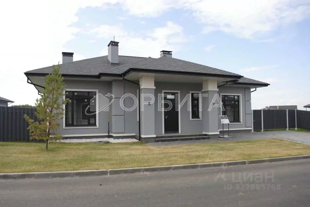 Дом в Тюменская область, Тюменский муниципальный округ, с. Кулаково ... - Фото 1