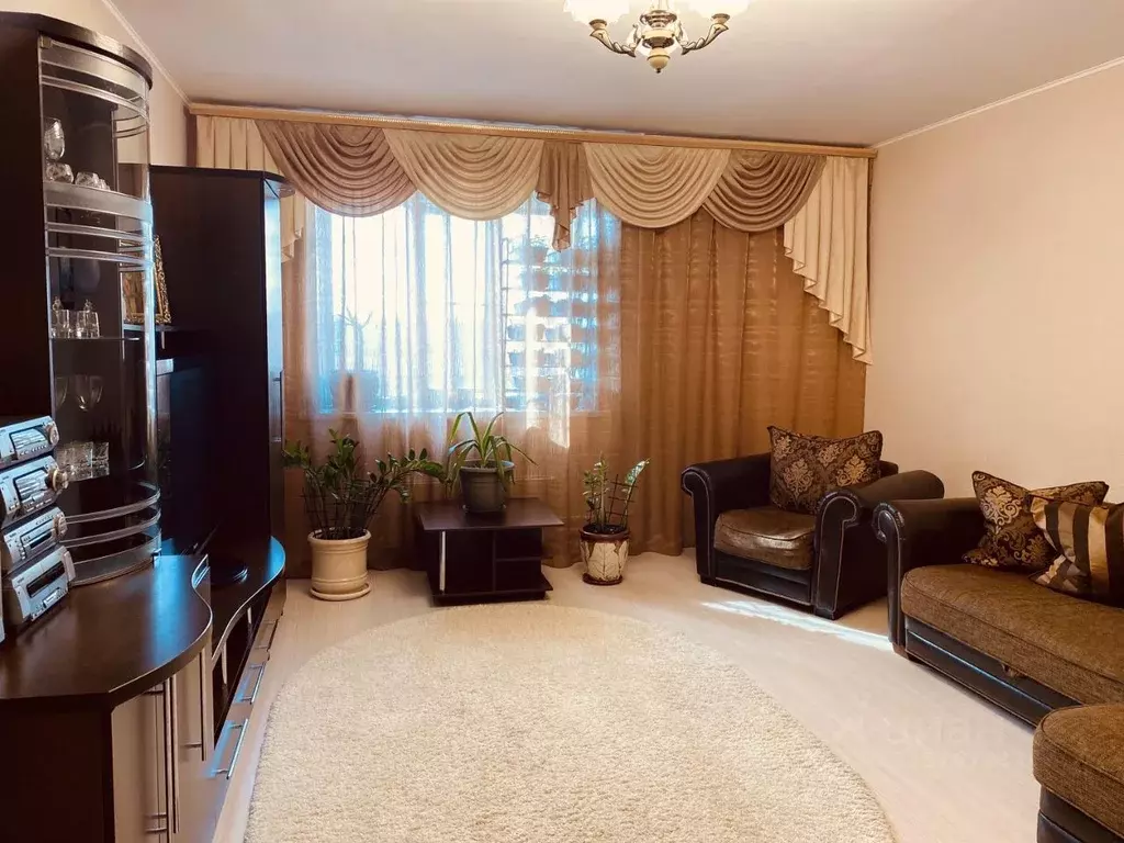 3-к кв. Владимирская область, Александров ул. Гагарина, 23к2 (70.3 м) - Фото 0
