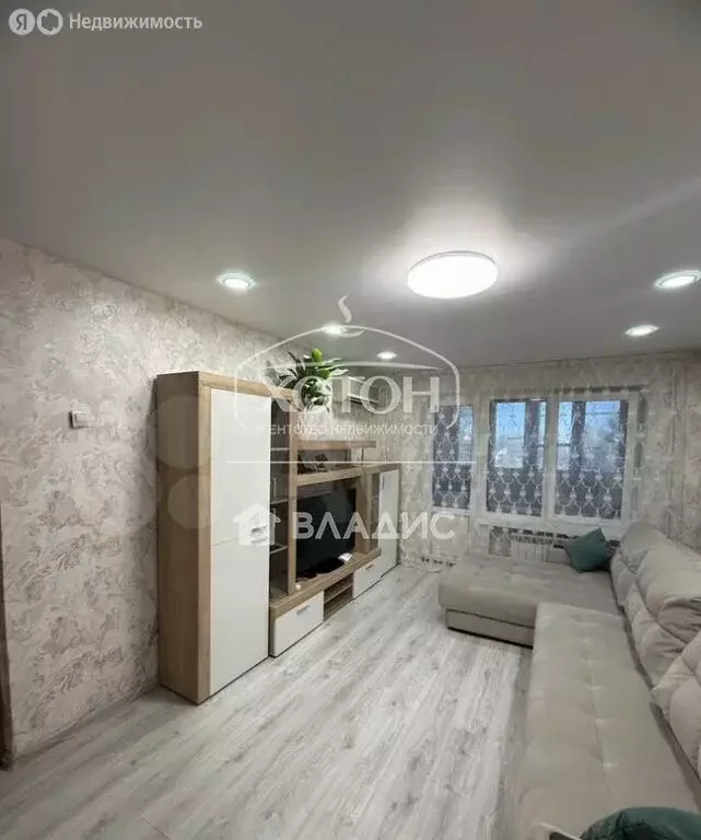 3-комнатная квартира: Элиста, 1-й микрорайон, 45 (60 м) - Фото 1