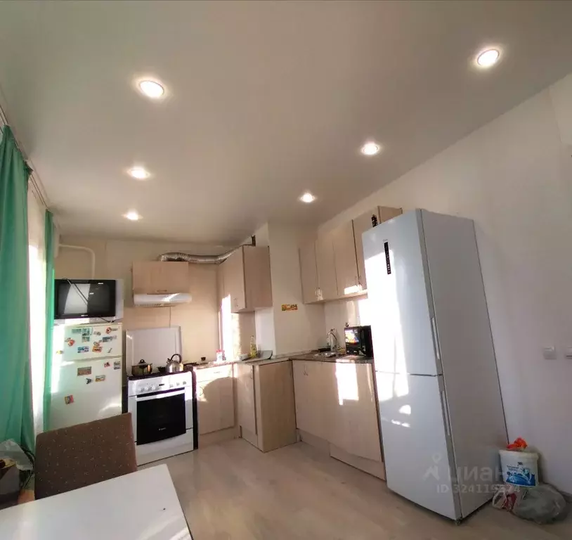 2-к кв. Смоленская область, Смоленск ул. Шевченко, 13 (75.0 м) - Фото 2