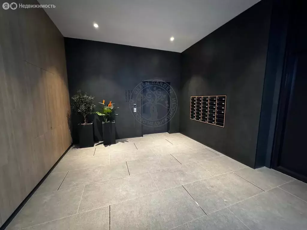 1-комнатная квартира: Екатеринбург, улица Академика Ландау, 9 (33.6 м) - Фото 1