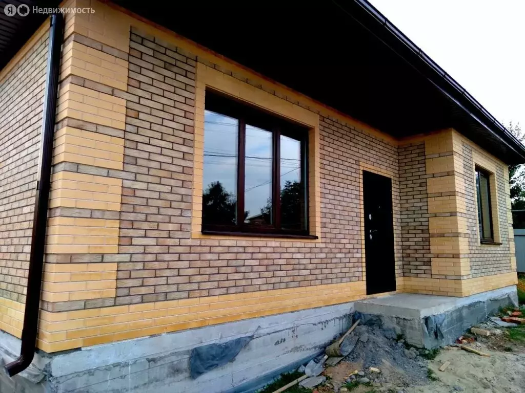 Дом в Ростов-на-Дону, улица Петренко (100 м) - Фото 1