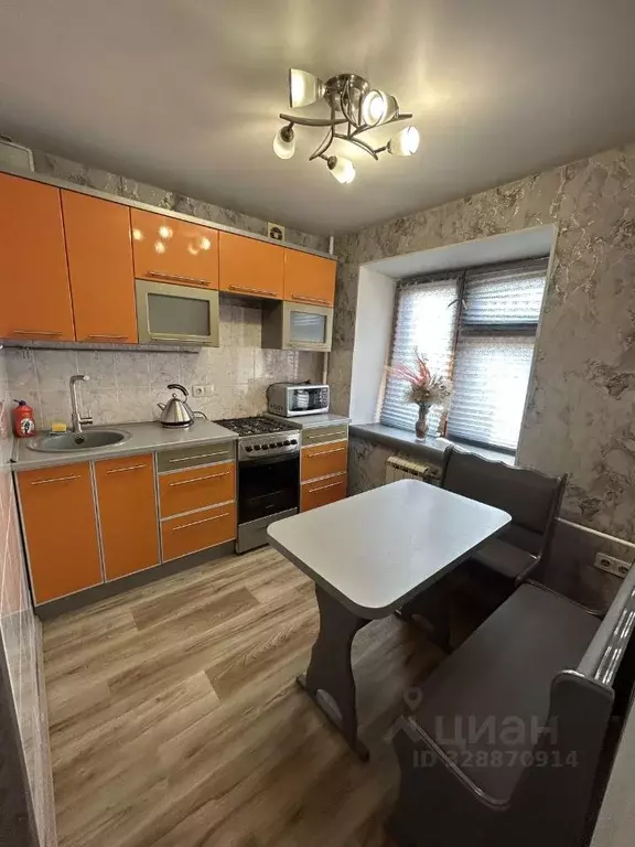 1-к кв. Кемеровская область, Кемерово ул. Кирова, 28А (31.0 м) - Фото 1