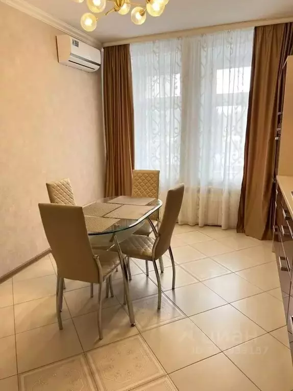 1-к кв. Татарстан, Казань ул. Галиаскара Камала, 53 (75.0 м) - Фото 2