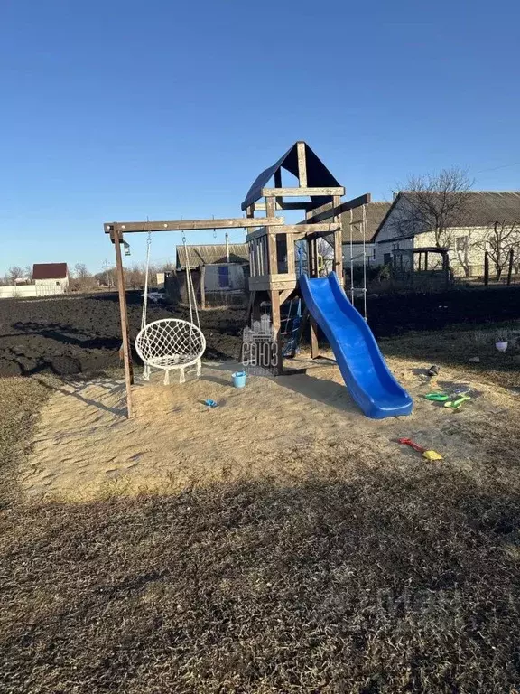 Дом в Воронежская область, Таловая рп ул. Клишина, 87 (312 м) - Фото 2