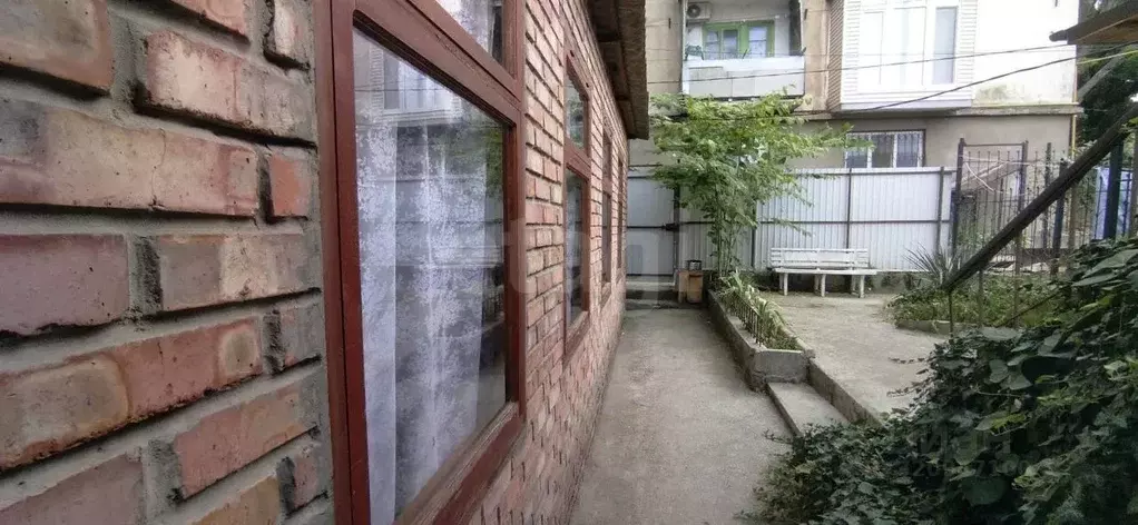 2-к кв. Крым, Феодосия ул. Чехова, 14 (42.9 м) - Фото 2