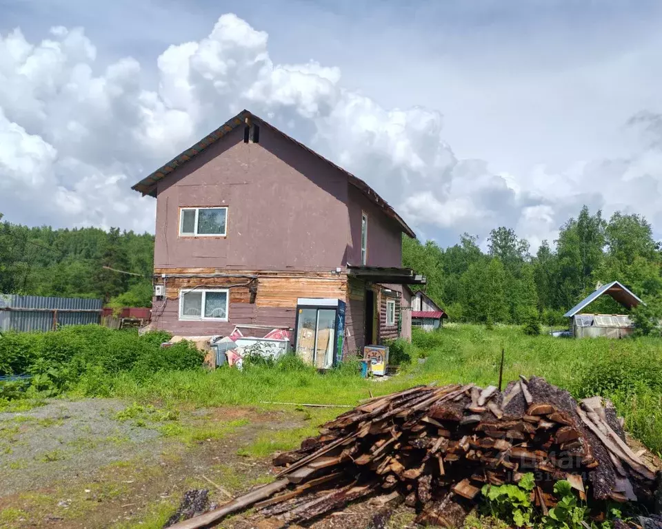 Дом в Свердловская область, Дегтярск ул. Карпинского (99 м) - Фото 2