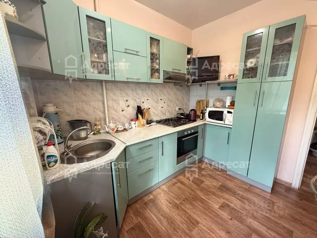 2-к кв. Волгоградская область, Волгоград ул. Кузнецова, 28 (50.0 м) - Фото 0