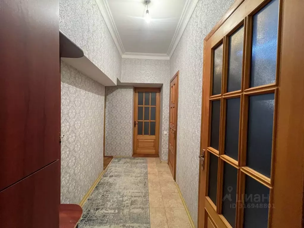 3-к кв. Дагестан, Махачкала ул. Азиза Алиева, 4И (50.0 м) - Фото 1