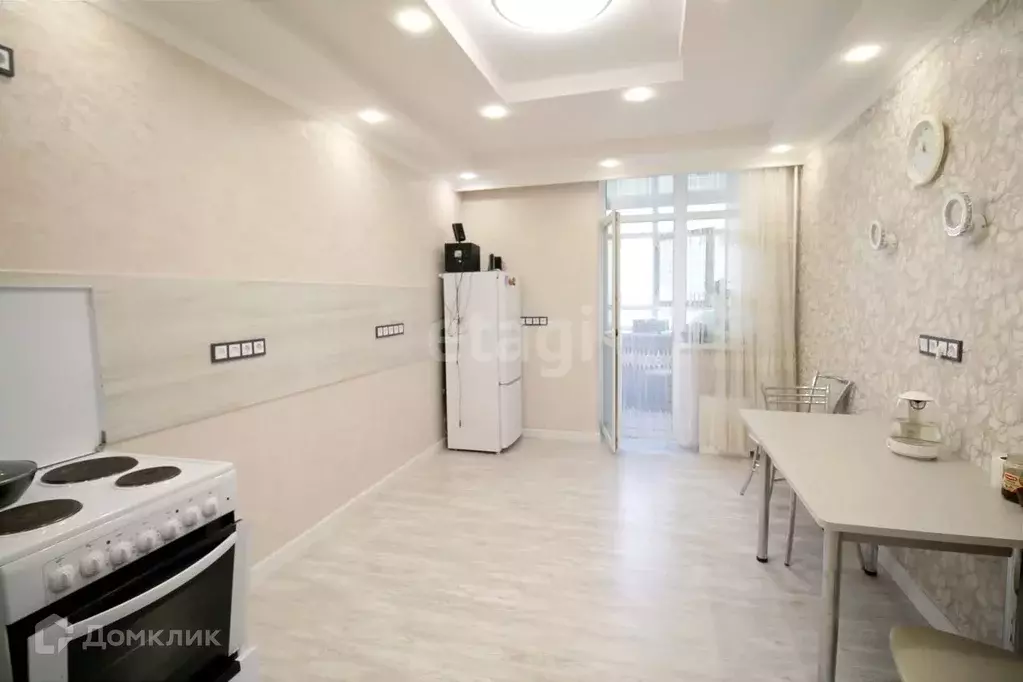 Продаётся 2-к квартира, 59.8 м - Фото 1