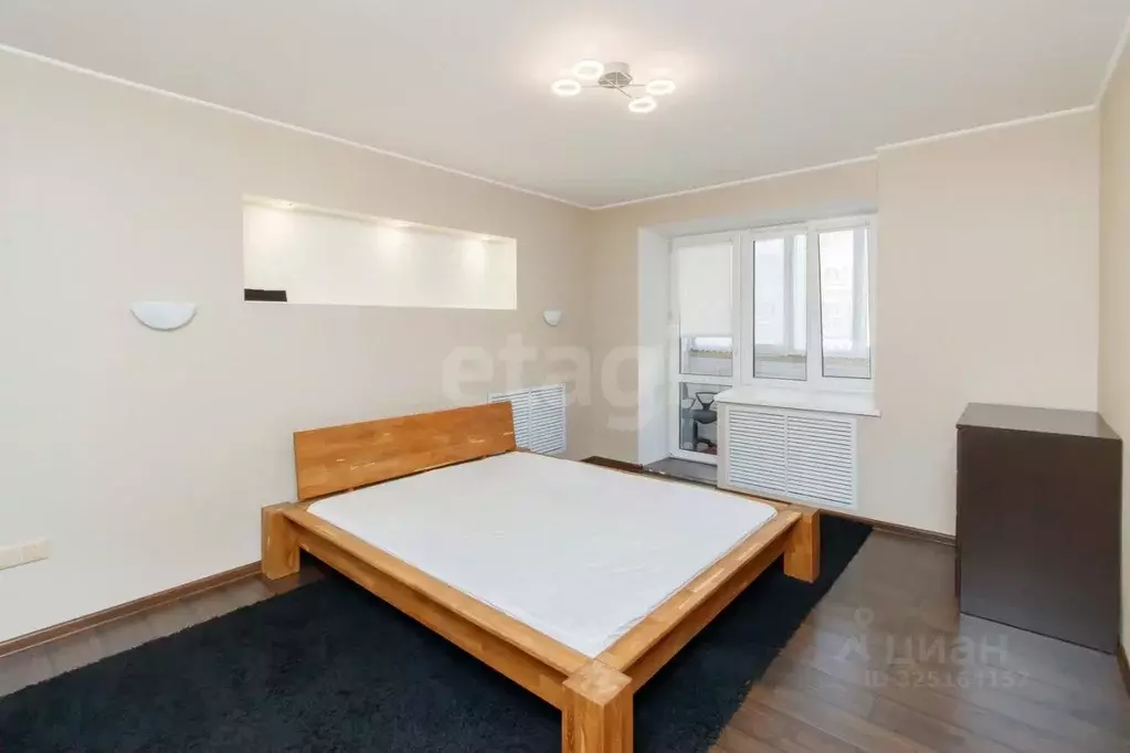 2-к кв. Тюменская область, Тюмень ул. Станислава Карнацевича, 12 (70.0 ... - Фото 1