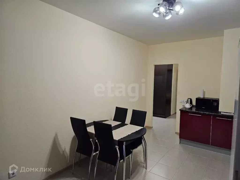 Продаётся 2-к квартира, 61.8 м - Фото 1