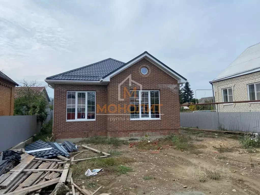 Дом в Краснодарский край, Горячий Ключ ул. Мира (100 м) - Фото 0