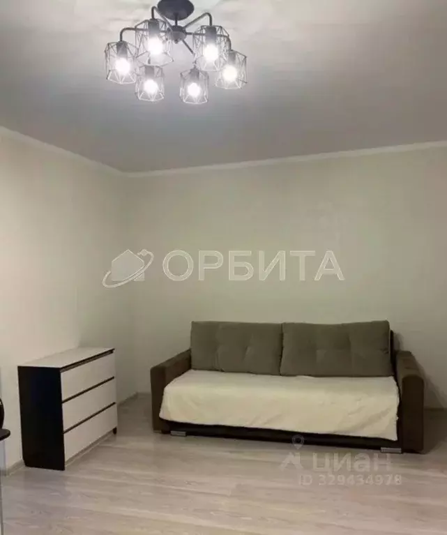 Студия Тюменская область, Тюмень Таврическая ул., 9к1 (35.5 м) - Фото 2