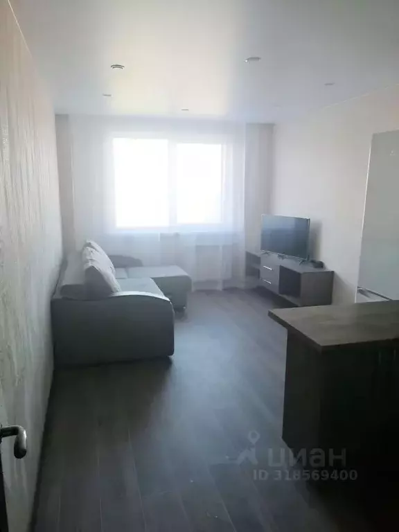 2-к кв. Алтайский край, Барнаул ул. Никитина, 107 (42.0 м) - Фото 0