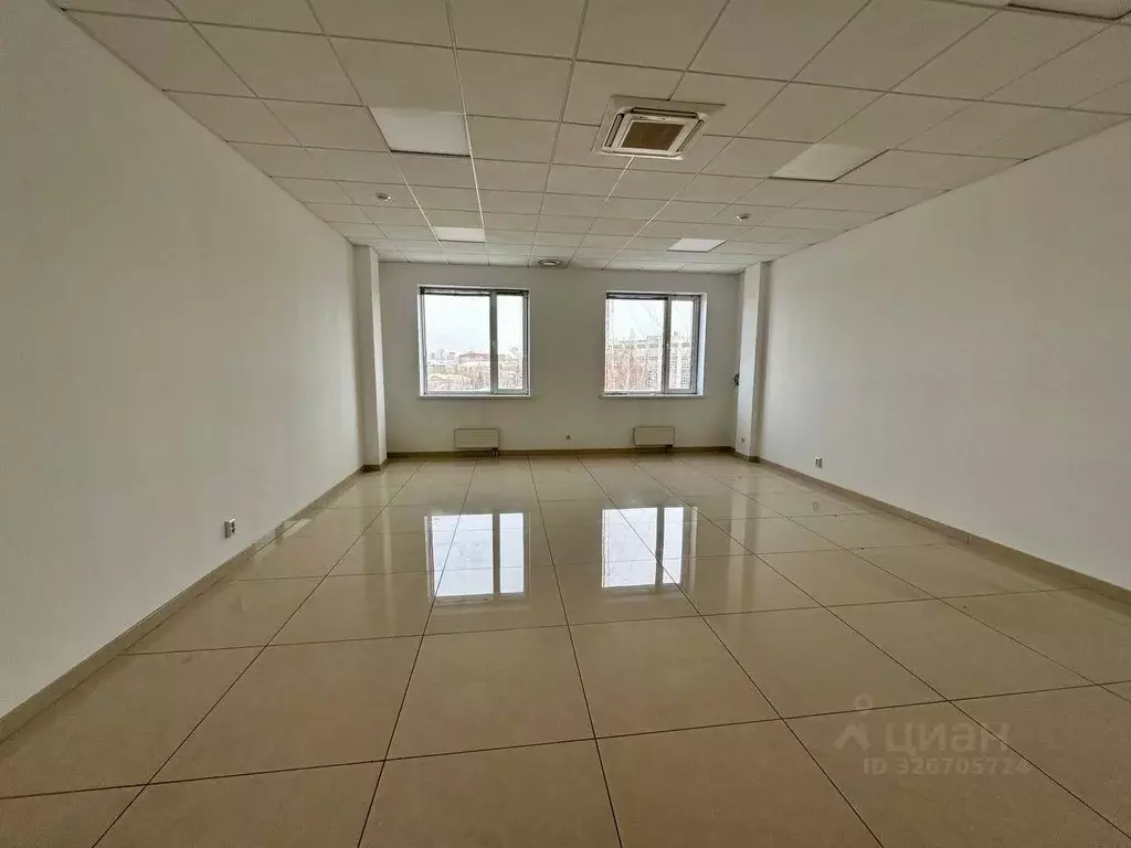 Офис в Свердловская область, Екатеринбург ул. Вишневая, 35 (44 м) - Фото 1