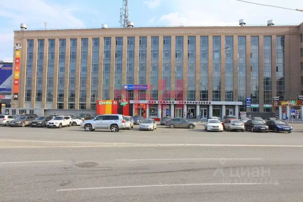 Офис в Свердловская область, Екатеринбург ул. Машиностроителей, 19 (60 ... - Фото 0
