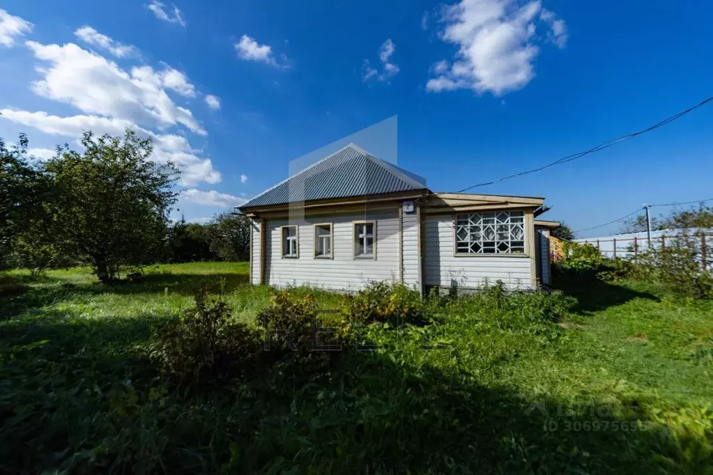 Дом в Московская область, Наро-Фоминский городской округ, д. Большие ... - Фото 0