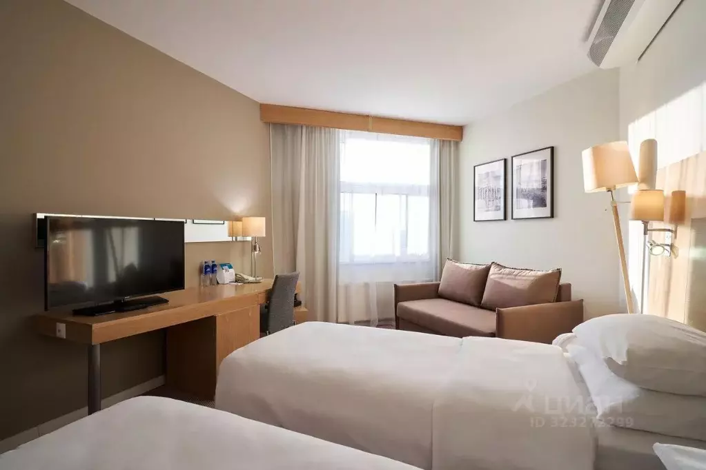 Комната Свердловская область, Екатеринбург ул. Мамина-Сибиряка, 98 ... - Фото 1