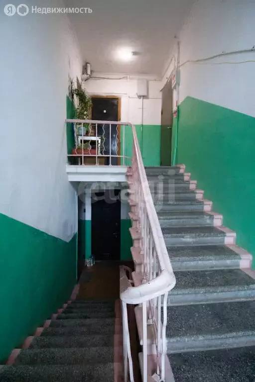 2-комнатная квартира: Нижний Тагил, проспект Ленина, 63 (47.6 м) - Фото 0