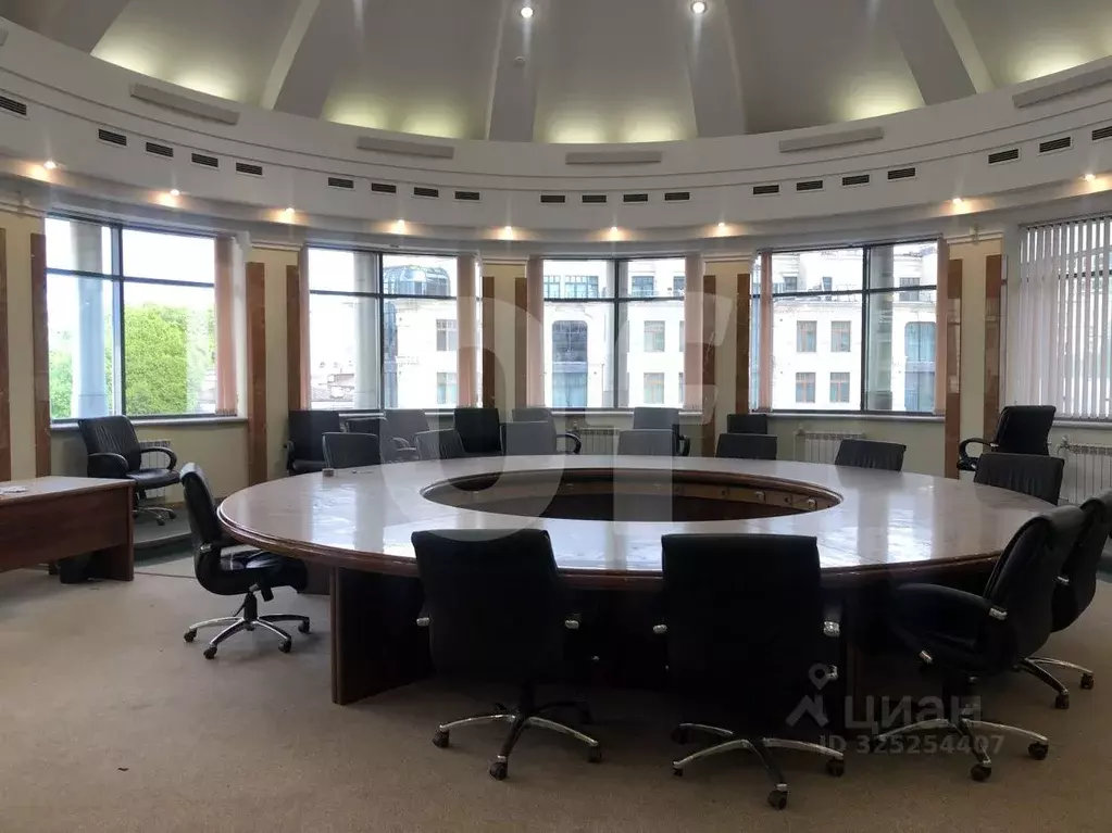Офис в Москва ул. Большая Якиманка, 18 (2206 м) - Фото 0