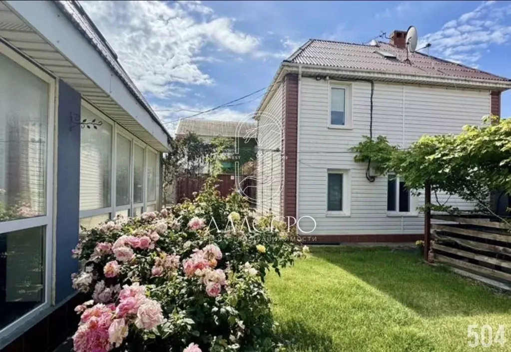 Дом в Севастополь ул. Штормовая, 28 (279 м) - Фото 1