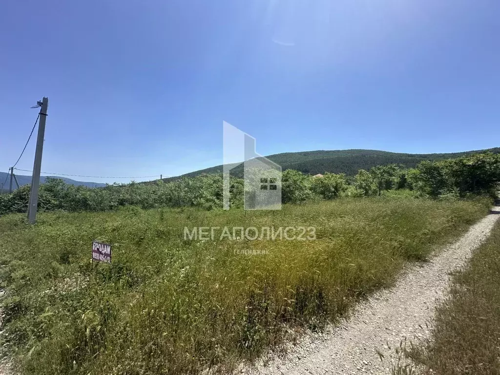 Участок в Краснодарский край, Геленджик городской округ, с. Кабардинка ... - Фото 2