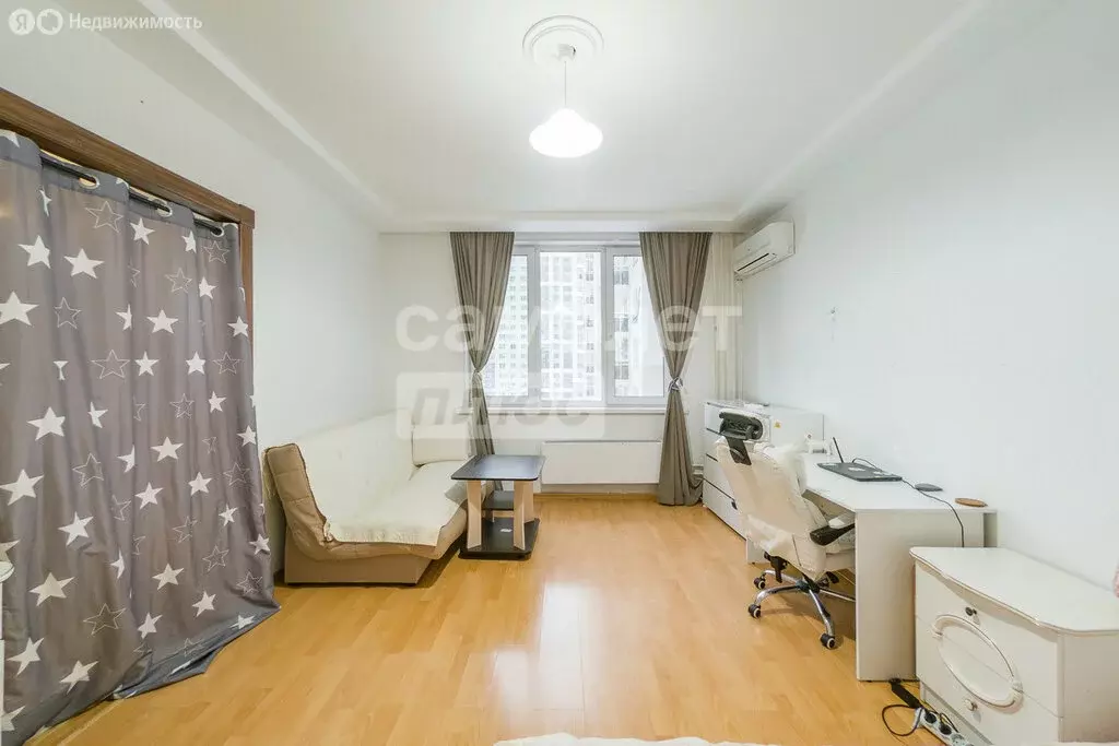 1-комнатная квартира: Екатеринбург, улица Старых Большевиков, 3 (46 м) - Фото 2