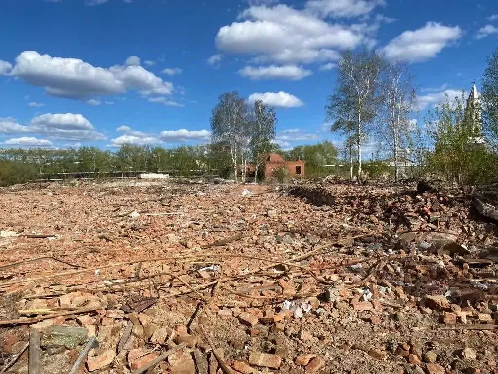 Участок в Свердловская область, Невьянск Октябрьский просп. (81.37 ... - Фото 1